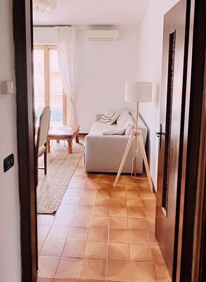 Apartment Al Lago, Torri Del Benaco Exterior foto